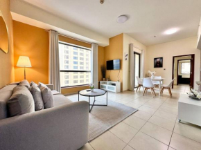 Sun, Sand, and FUN - King Bed, Sofa Bed! Sleeps 4